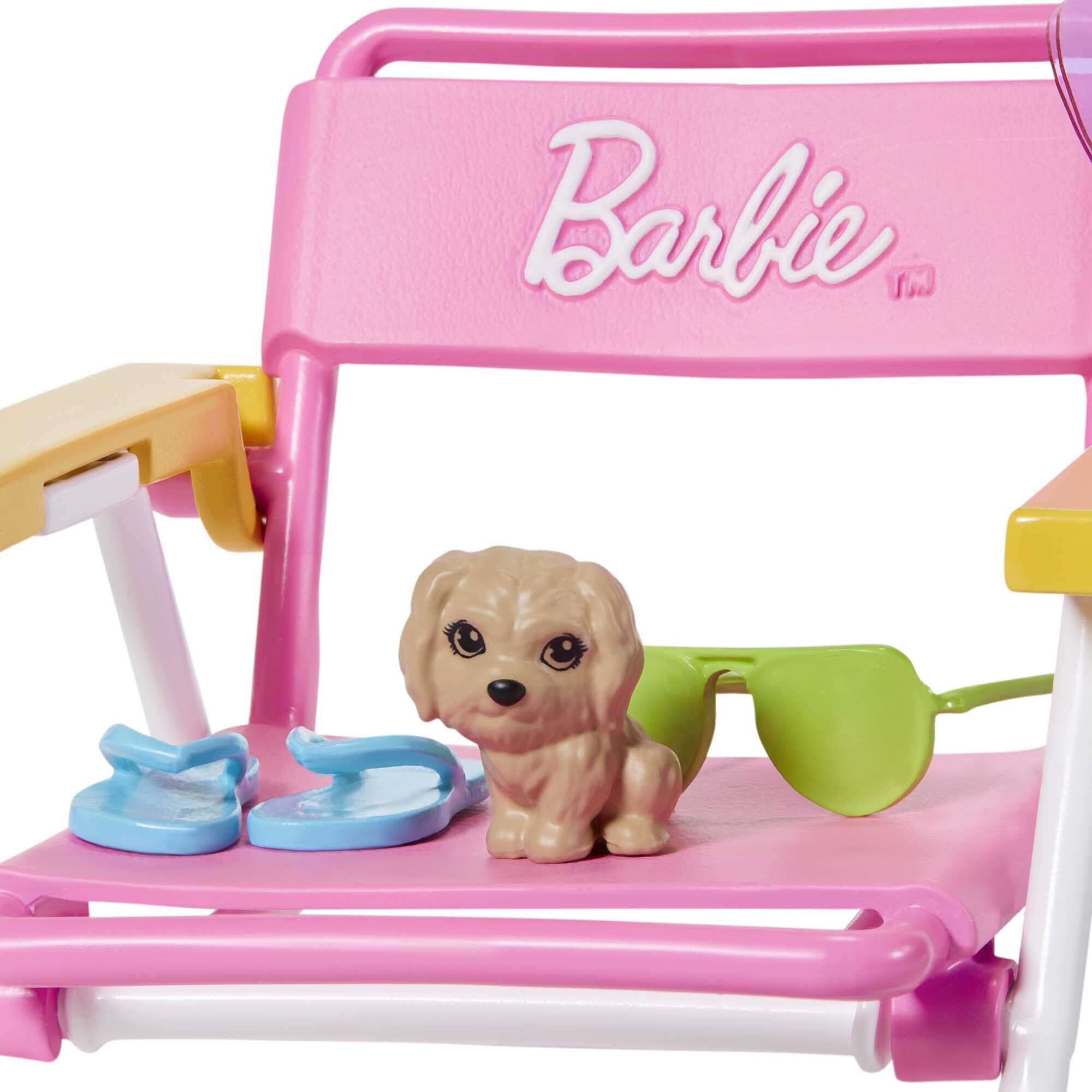 Barbie Accessory Pack Bundle with 3 Accessory Sets Themed to Lounging,  Beach Day & Pet Playdate, with 4 Pets and 15 Accessories, Gift for 3 to 7  Year