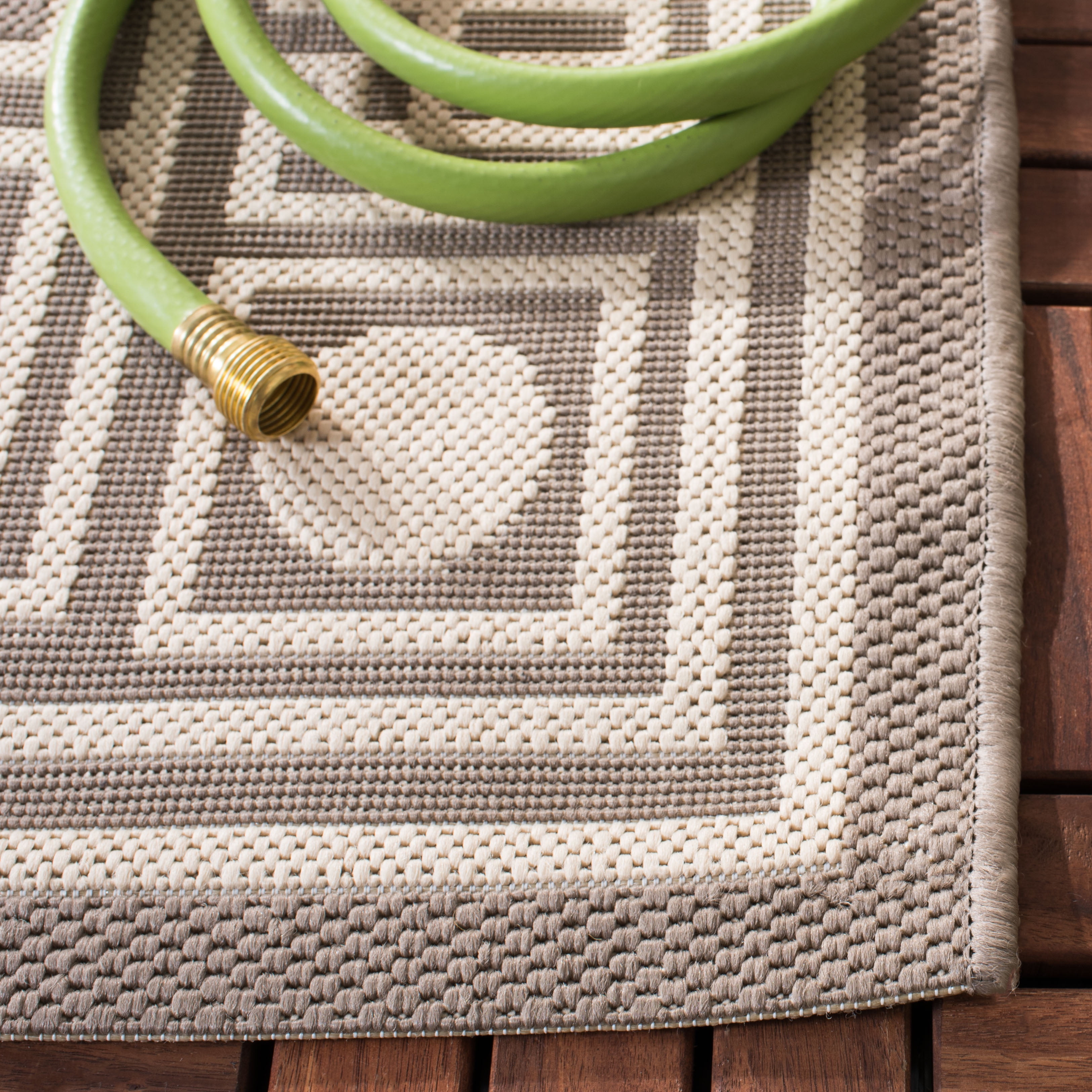 SAFAVIEH Courtyard Chase Oriental Indoor/Outdoor Area Rug, Dark Beige/Beige, 6'7" x 9'6"