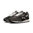 thumbnail image 2 of REEBOK MENS CLASSIC LEATHER PUMP "Black/White" IF5896 IF5896 from Stadium Goods, 2 of 8