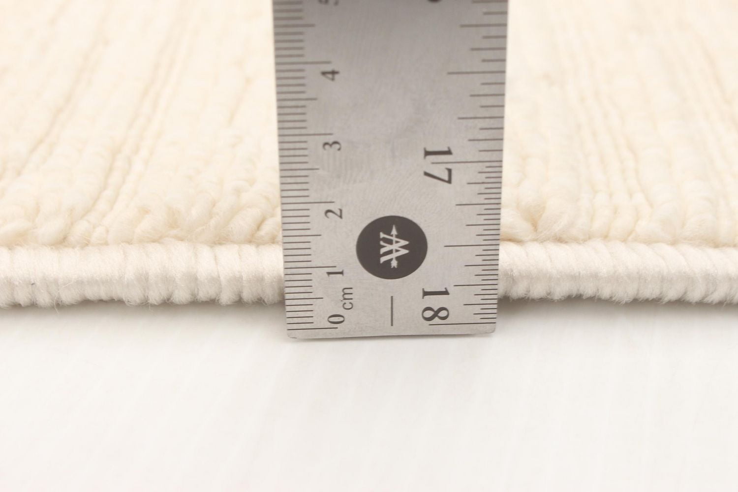 Tapis Intérieur/Extérieur pour Balcon, Patio et Jardin ECARPET Yeta Ivoire