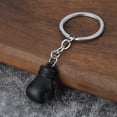 thumbnail image 2 of Guante de boxeo metálico con llavero para hombre y mujer, 2 of 2