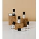 thumbnail image 2 of Set de minibruma Perfume Eternal, tamaño de viaje, 7 x 3 ml, 2 of 6