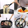 thumbnail image 4 of Juego de utensilios de cocina, utensilios de cocina de silicona Juego de utensilios de cocina antiadherentes resistentes al calor con mango de madera 12 piezas de utensilios de cocina que incluyen, 4 of 5
