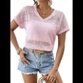 thumbnail image 3 of Camisetas de Cuello en V para Mujer, Blusas Casuales Elegantes de Corta con Bordado de Ojales, Ropa de Moda de Verano 2025 Rosa XL, 3 of 9