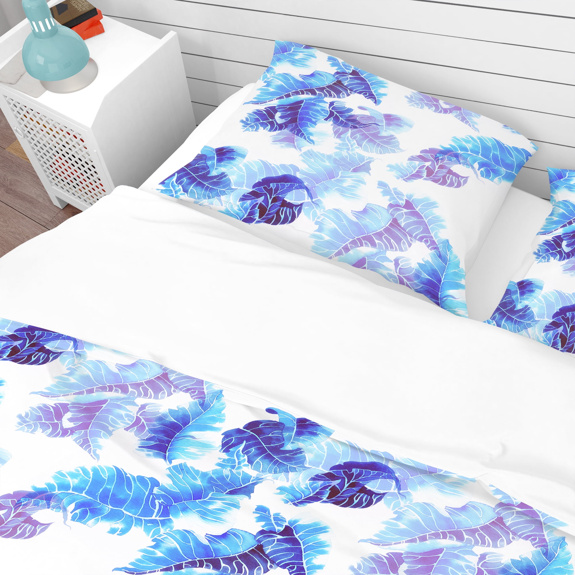 Designart 'Abstract Leaves Pattern' Tropical Duvet Cover Set