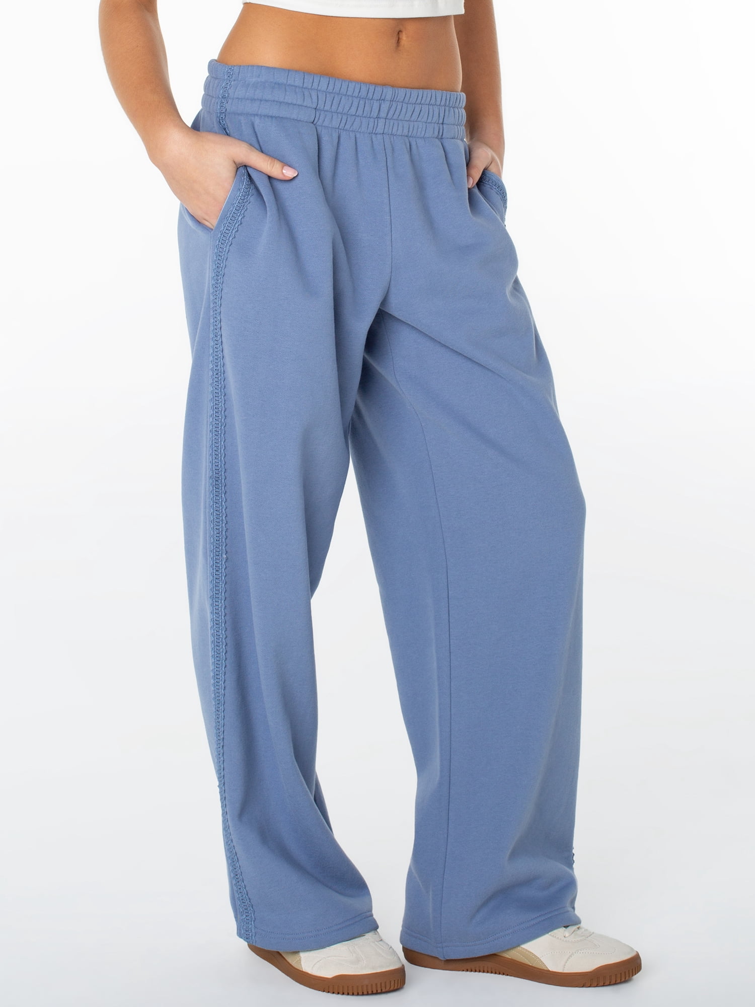 Celebrity Pink Women's and Women's Plus Fleece Wide Leg Sweatpant, Sizes XS-4X