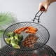 thumbnail image 5 of Cesta plegable de acero inoxidable para parrilla | Rejilla y bandeja para barbacoa con mango de madera | Bandeja redonda para asar verduras, carne y mariscos, 5 of 7