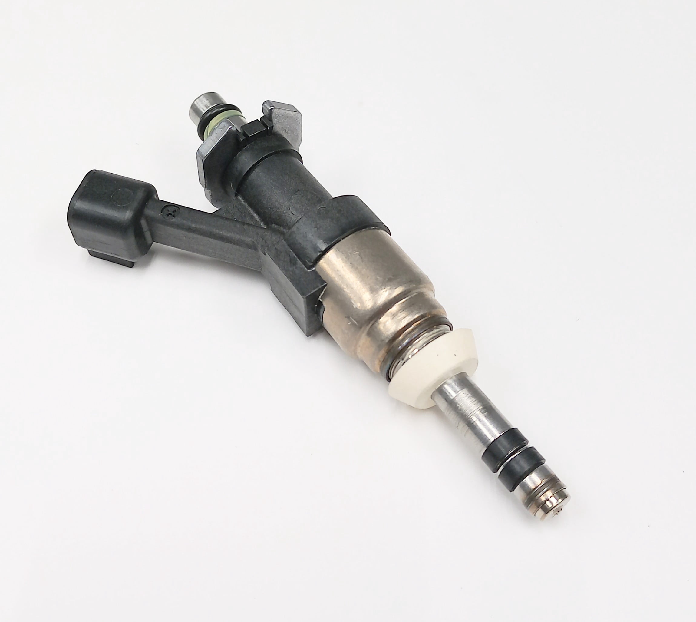 Fuel Injectors for 2016 Chevrolet Tahoe for sale