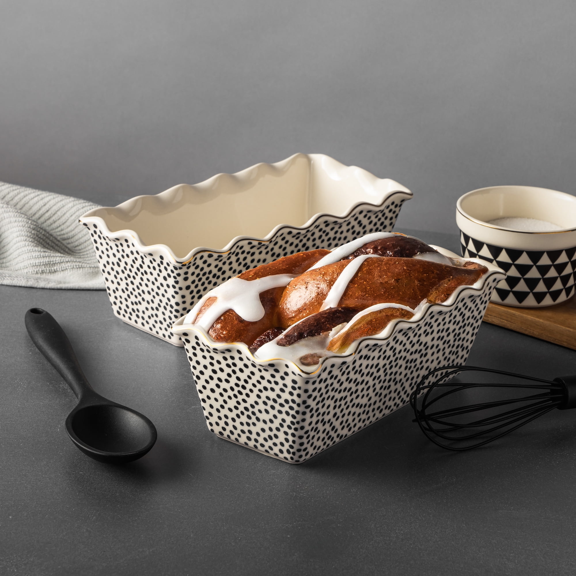 Thyme & Table 9" Ceramic Loaf Dish 2-Piece Set, Dot