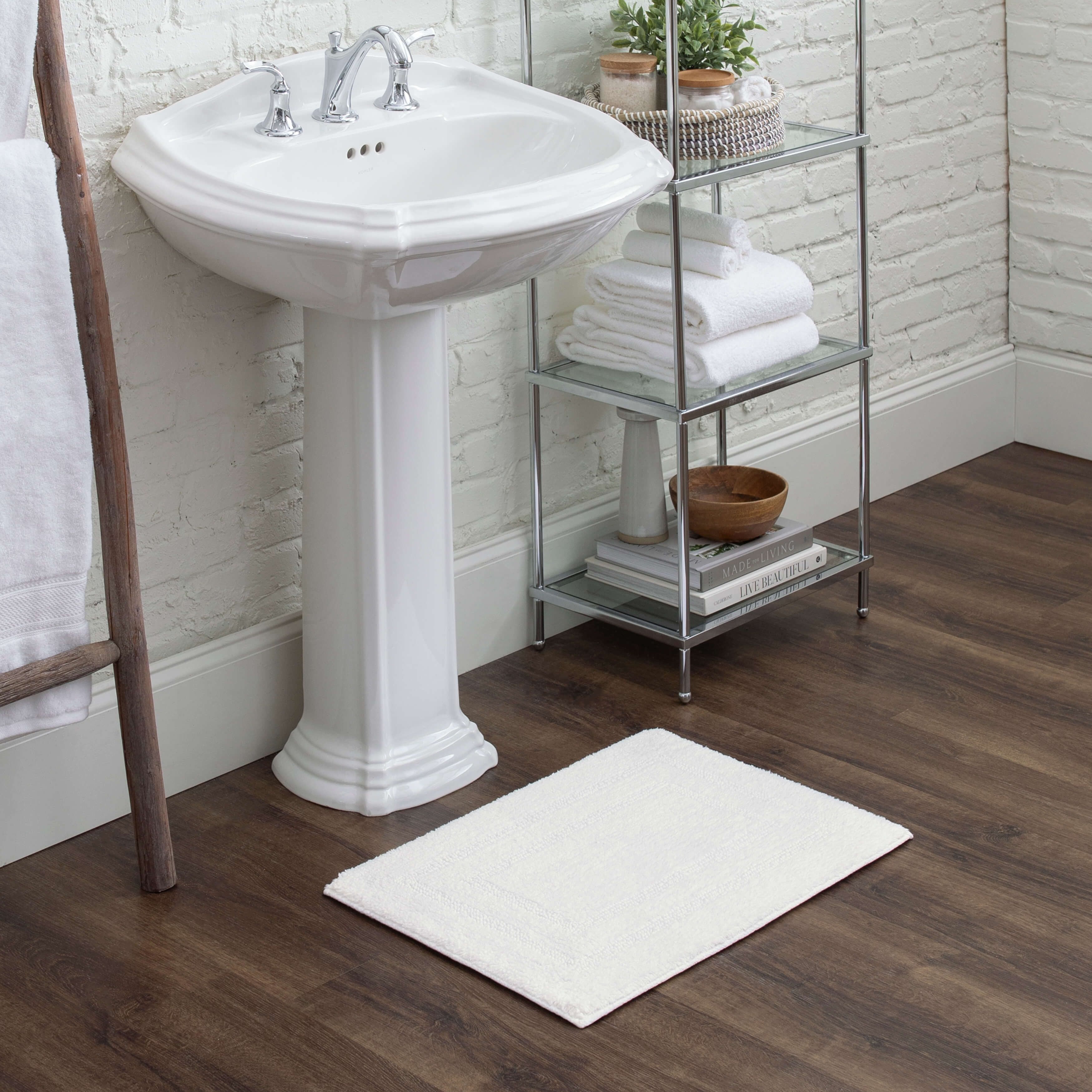 Mohawk Cotton Bath Mat Soft Absorbent Quick Dry Machine Washable Bathroom Mat, White, 21" x 34"