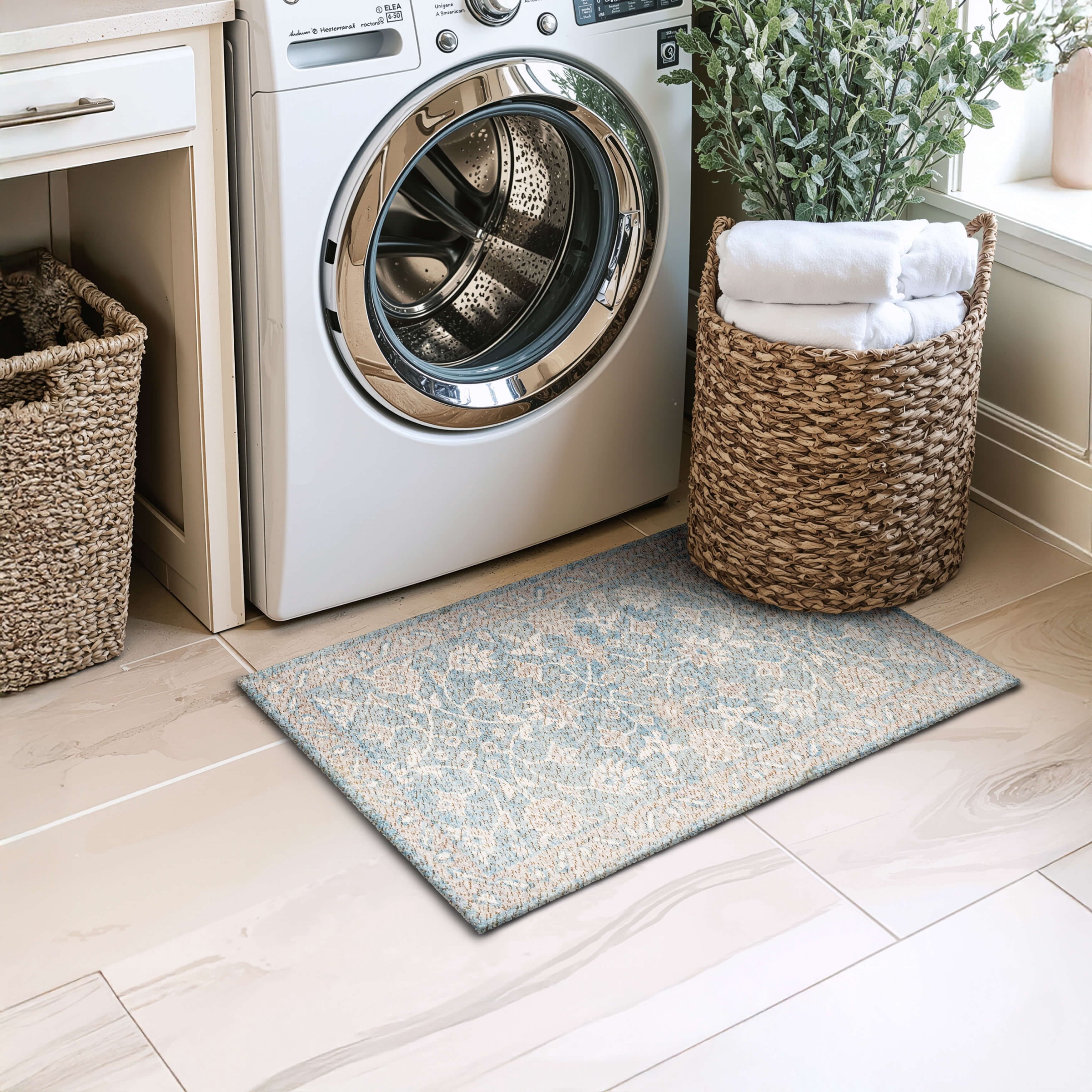 Mainstays Zula Jardin Low Pile Stain and Fade Resistant Polyester Indoor Accent Rug, Blue, 1 ft 8 in x 2 ft 10 in