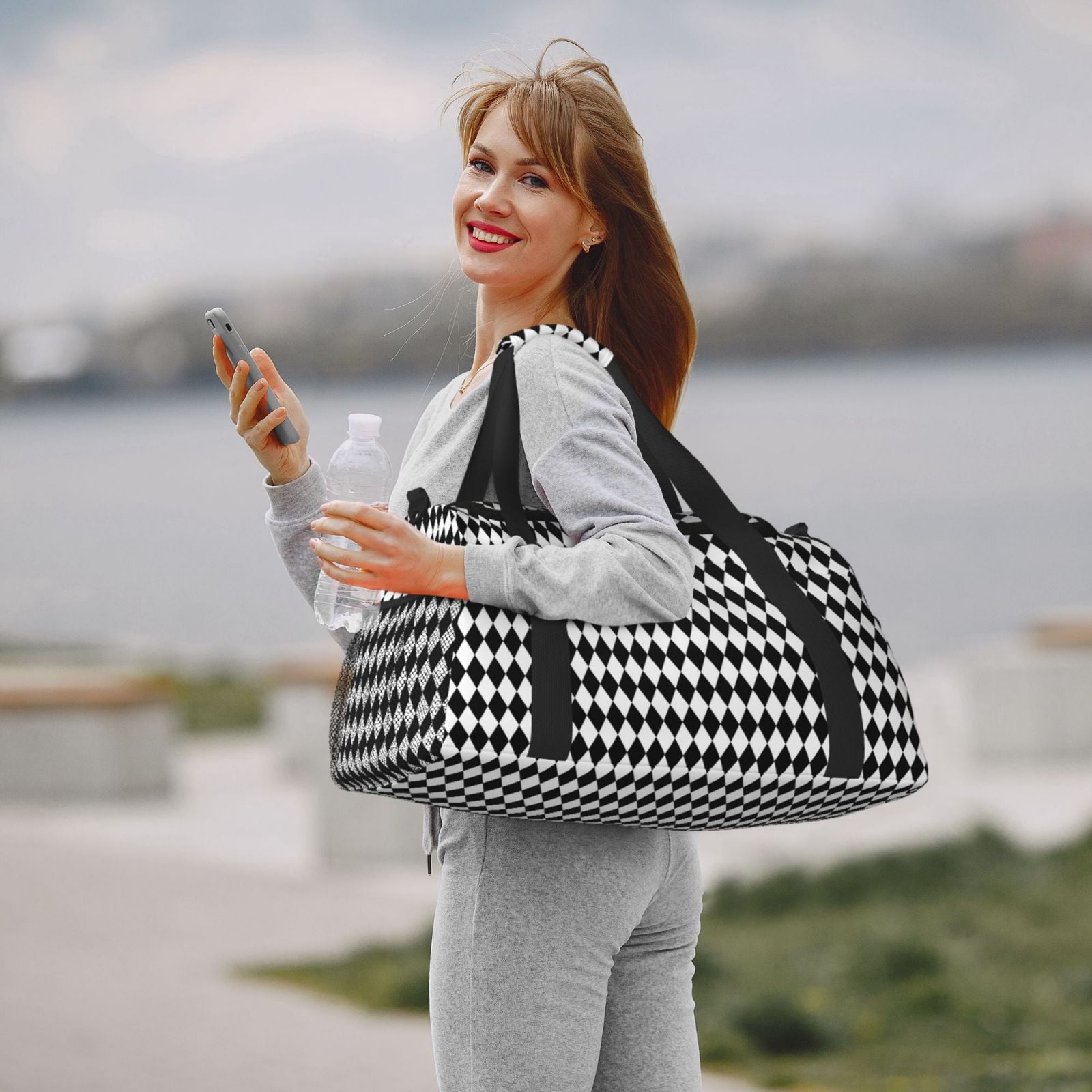 Fuzoiu Black And White Diamonds Print Travel Duffle Bag,Carry On Tote Bags,Duffel Bag,Sport Gym Bag, Hospital Bag for Labor and Delivery, Overnight Bag,Luggage Bag