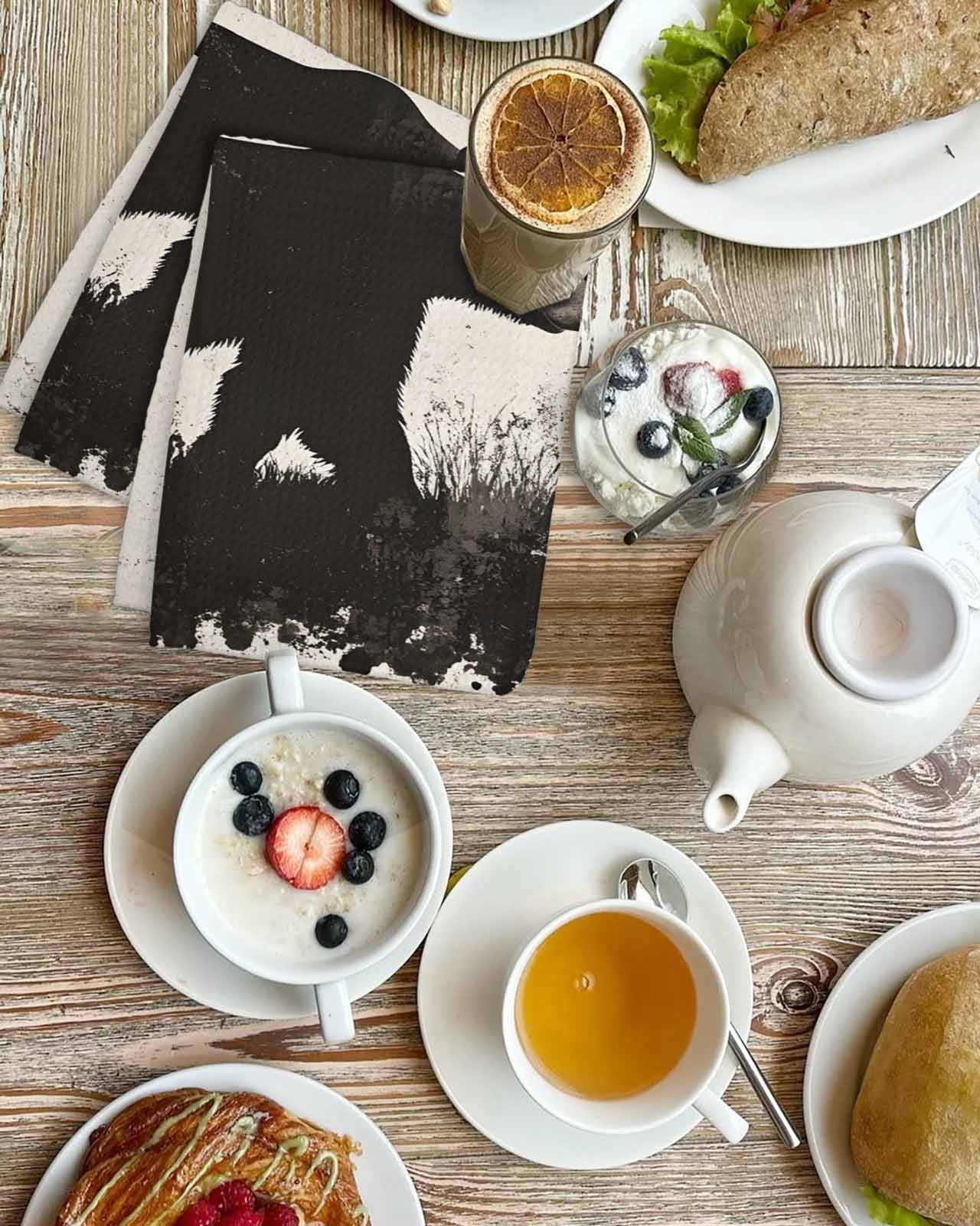 Black Bear Kitchen Dish Towels for Drying Dishes Set of 3, Vintage Forest Cabin Animals Silhouette Waffle Weave Microfiber Hand Tea Bathroom Towels Quick Dry & Absorbent Towel 15.7x23.6