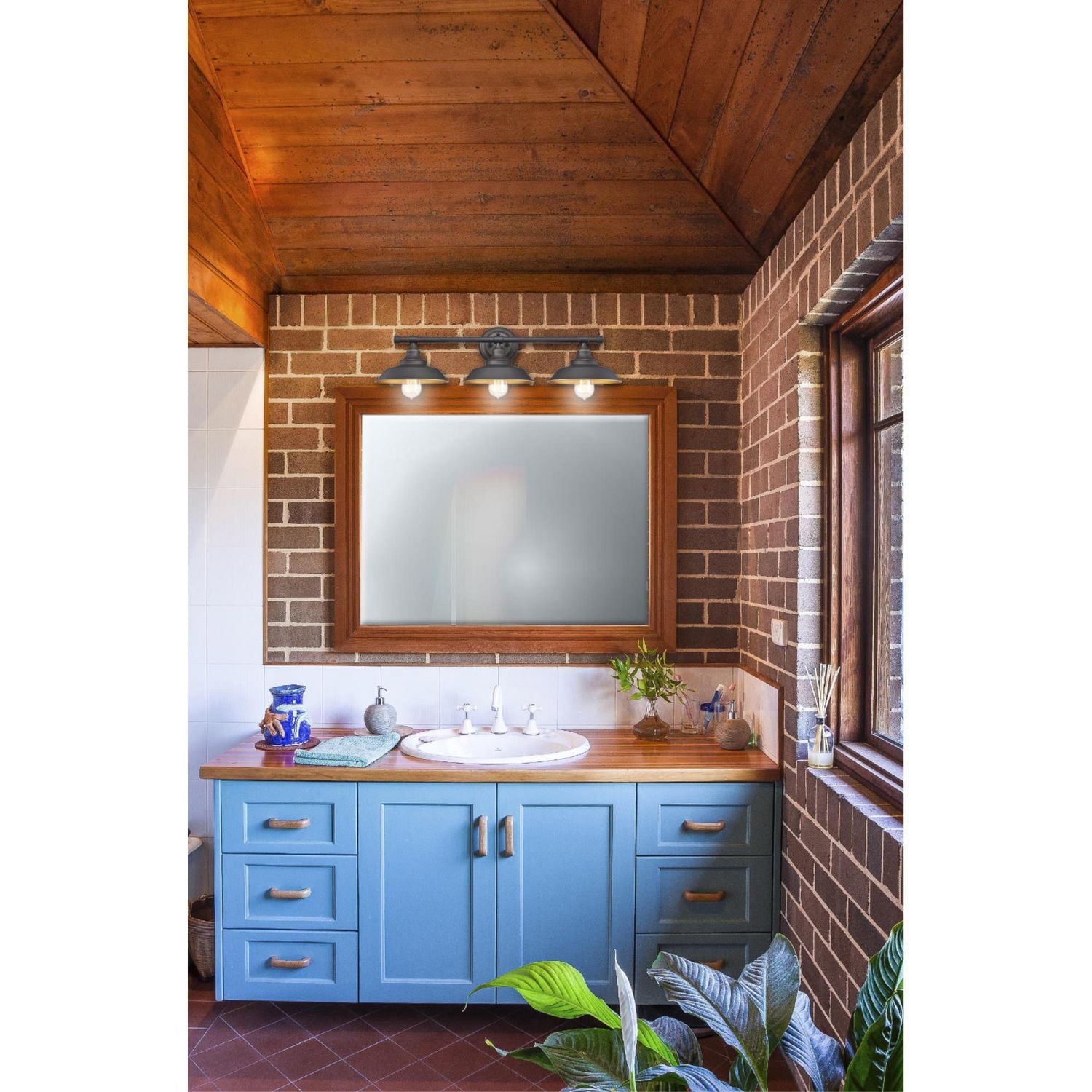 Westinghouse Luminaire Mural à 3 ampoules Iron Hill