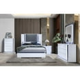 thumbnail image 3 of Global Furniture USA Modern Ylime Smooth White Queen Bed With Led Fully Slatted, White, 3 of 4