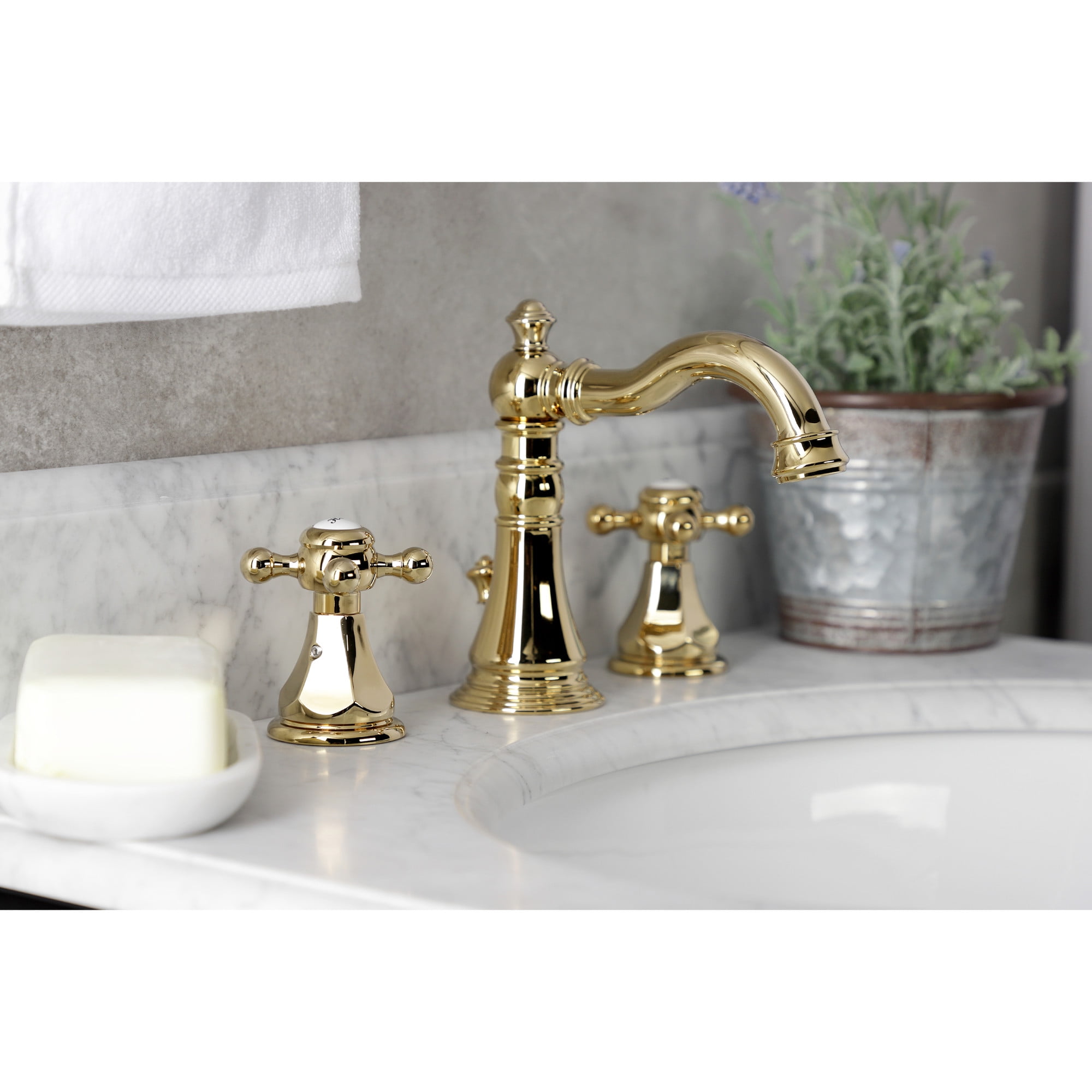 Kingston Brass FSC1972BX Metropolitan Widespread Bathroom Faucet with Pop-Up Drain, Polished Brass