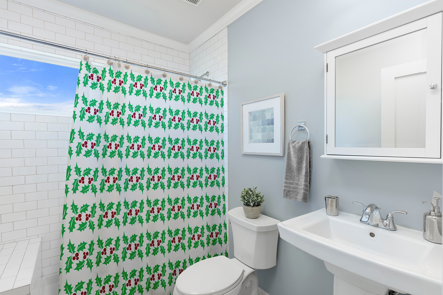 Simply Daisy 70" W x 73" L Holly Stripes Polyester Shower Curtain, Bright Green [1 Ct]
