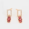 thumbnail image 3 of Aretes Colgantes Fiesta Dama Swarovski y Rubí Oro 14K Lam dorado Unitalla, 3 of 7