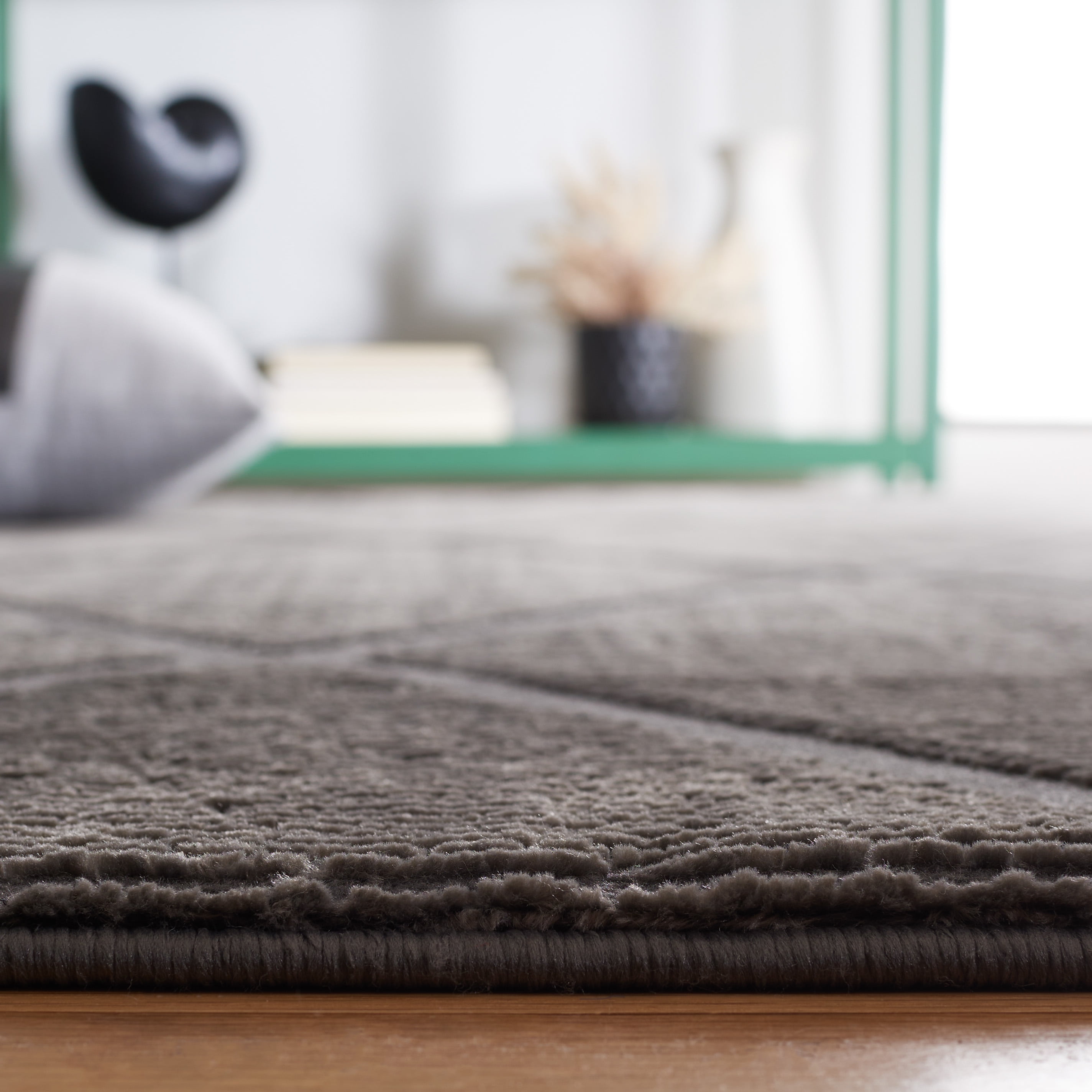 Safavieh Revive Lorrin Diamond Polyester Runner Rug, Charcoal, 2'3" x 8'