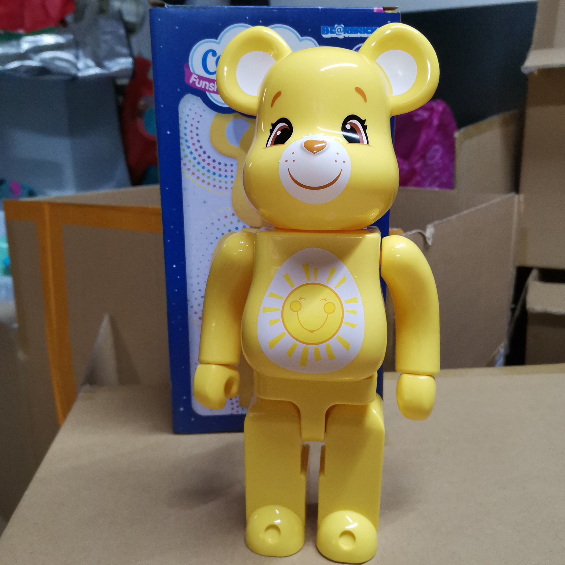 Miniso Rainbow Bear Bearbrick 400% Statue Violent Bear Care