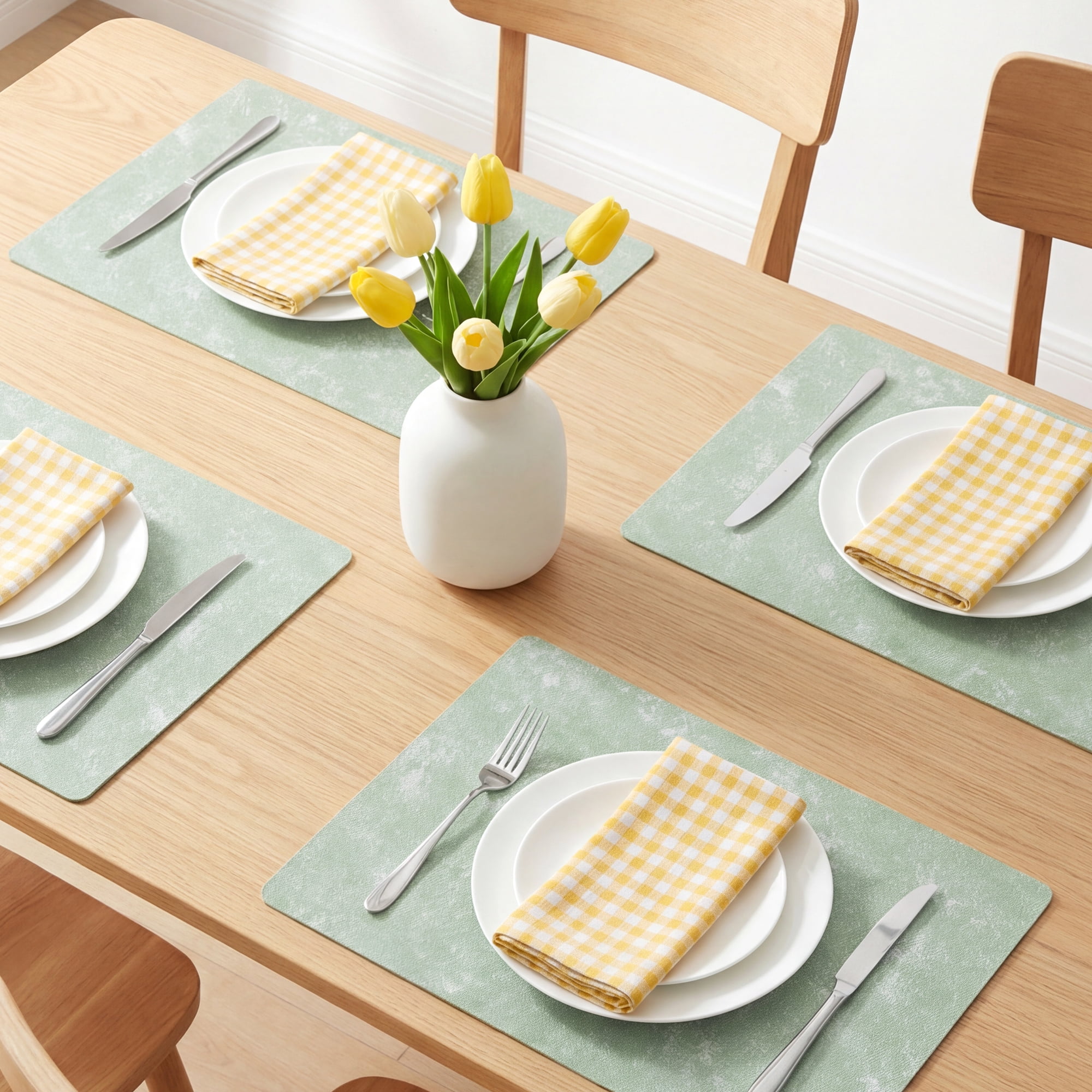 REGALWOVEN Rectangle Placemats Set of 6 Vinyl Placemats for Table Decor Washable Heat Resistant Table Placemats Wipeable Table Mat Green 17.7x11.8inch