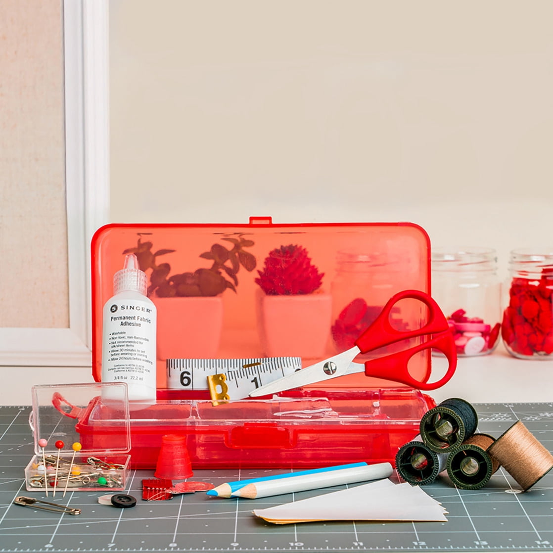 SINGER Survival Sew Kit with Storage Case, 64 pcs