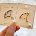 thumbnail image 2 of HOOUN Fashion pearl cute brooch pin Charm Sweater Cardigan Clip Chain Brooches Jewe:yy-A1, 2 of 9