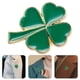 thumbnail image 2 of Pensos de broche de tramo de 2 piezas Broche de trébol de cuatro hojas para mujeres Pin de la solapa irlandesa afortunada para la fiesta Bedería de cumpleaños Joyas decorativas, 2 of 4