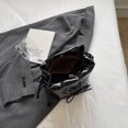 thumbnail image 2 of Bolso Bandolera para Mujer Con Lazo Hombro Cuero PU (), 2 of 9