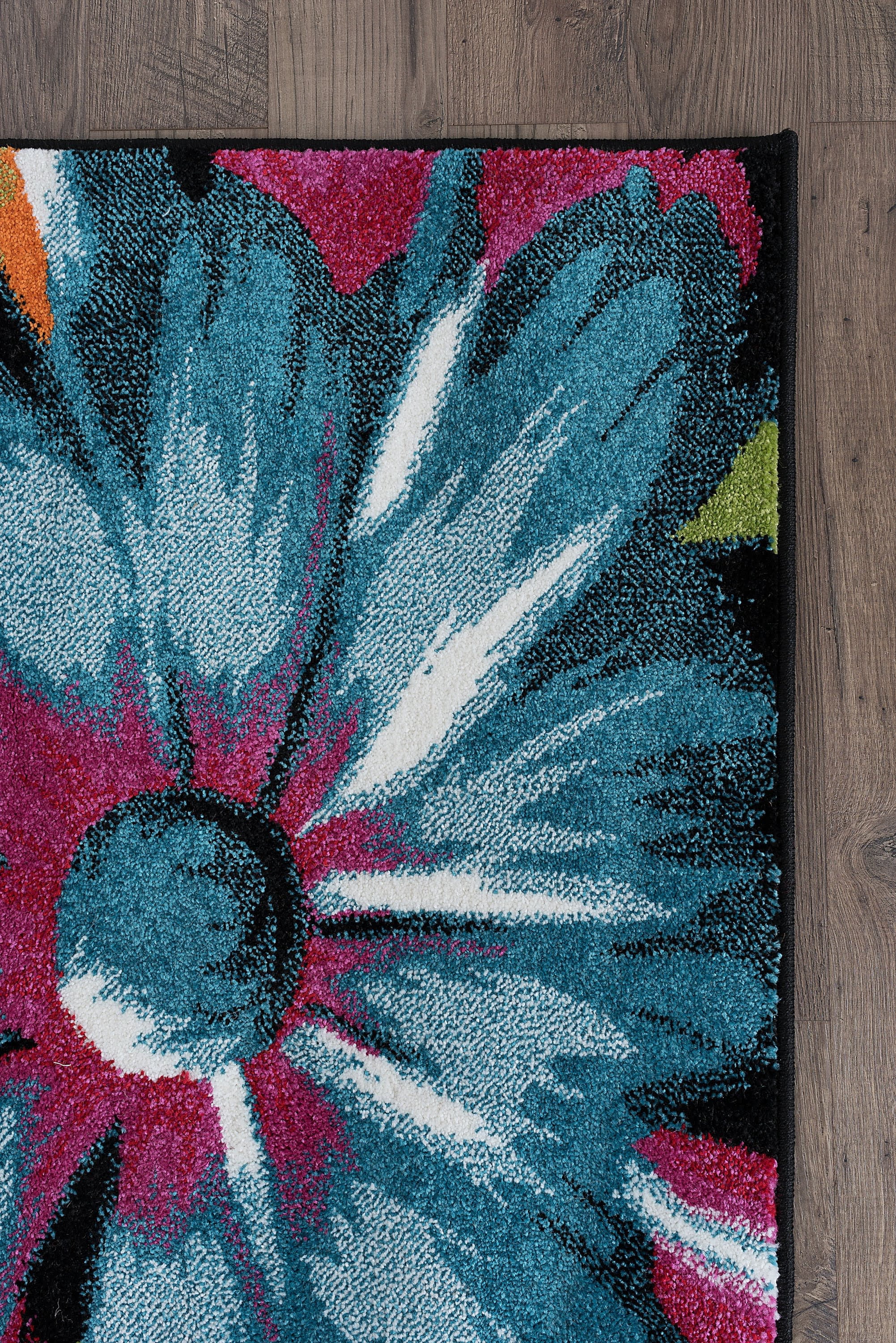 Symphony Contemporary 4' x 5' Multi-Color Polypropylene Indoor Area Rug