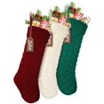 thumbnail image 1 of Medias navideñas de punto con etiquetas para nombres, paquete de 3 medias navideñas de cable grande de 18", rojo burdeos clásico, blanco marfil, verde, medias de mano gruesas JM  Cocina, Decoración y Otros, 1 of 5
