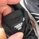 thumbnail image 4 of New Balance Fresh Foam 880 Mens 7B/Womens 8.5B Black/White Running Sneaker Shoes, 4 of 6