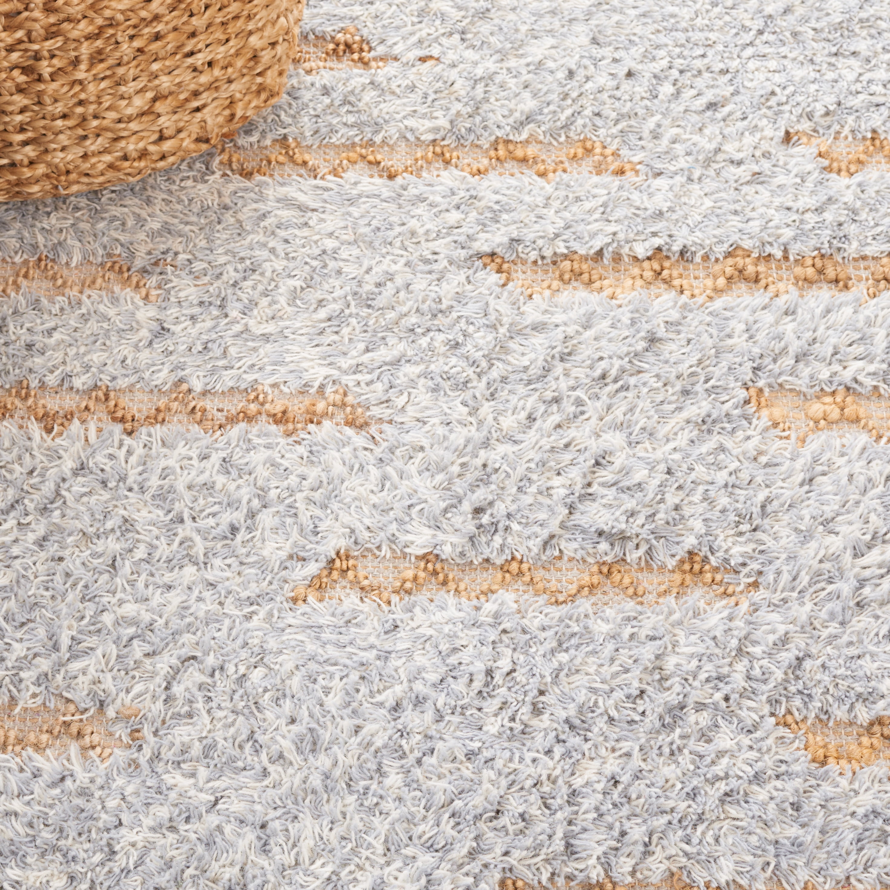SAFAVIEH Natura Natasa Abstract Runner Rug, Grey/Natural, 2'3" x 8'