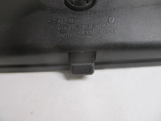Pre-Owned Kia Sportage Sedona Manual Rear View Mirror OEM LKQ - Verify Specific Vehicle Fitment In Description - (Good)