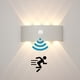 thumbnail image 1 of Lámpara LED luminosa arriba y abajo para exteriores, impermeable, decoración de fondo, lámpara de pared con detección de movimiento humano infrarrojo de aluminio, 1 of 4