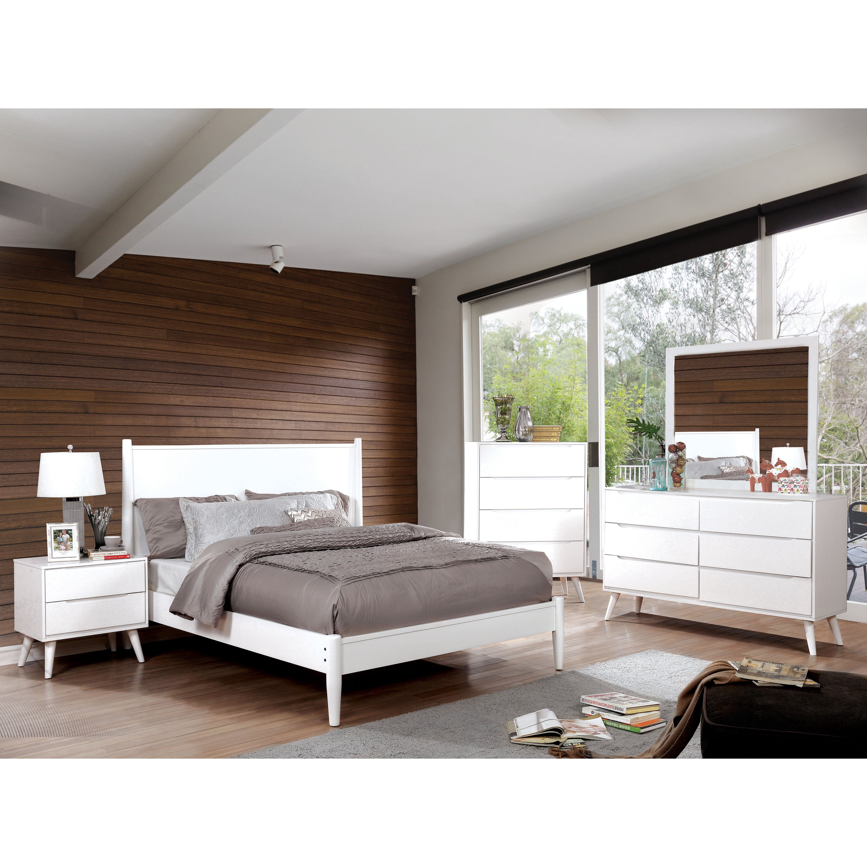 Furniture of America Farrah Mid-Century 6-Drawer Dresser, White