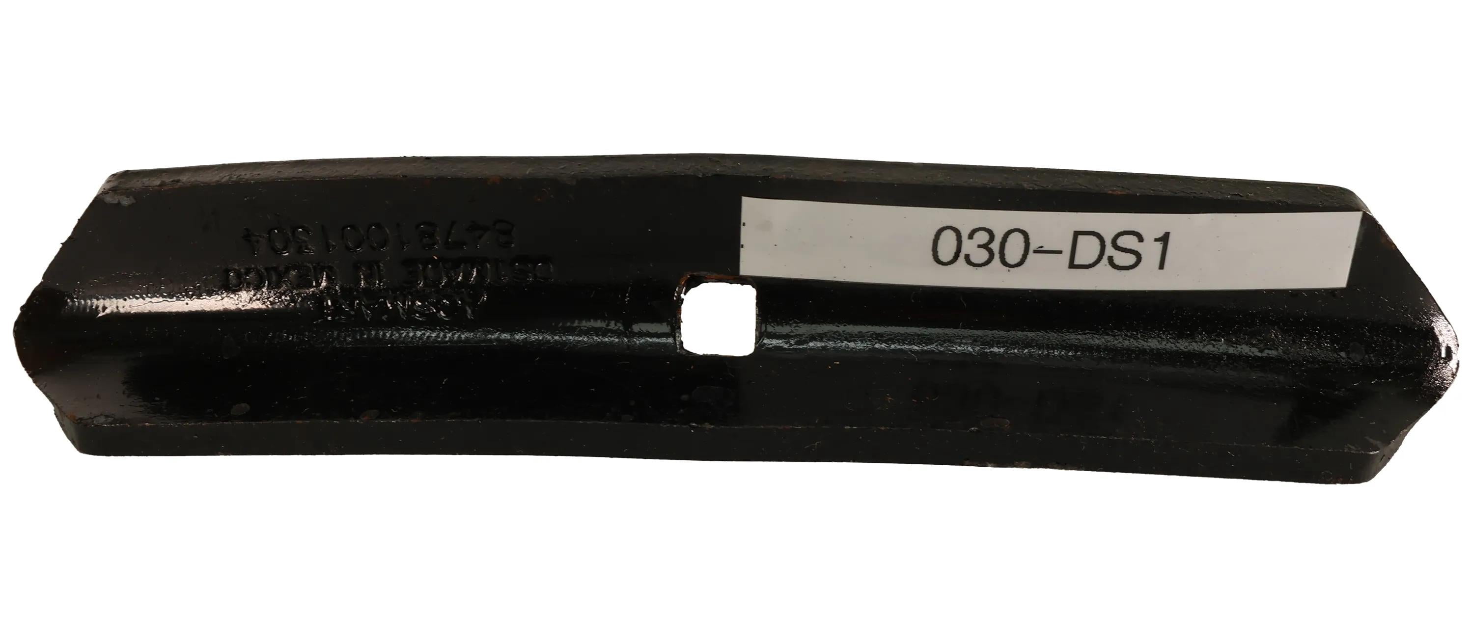 SMA Products 1-3/8" X 6mm Reversible Danish Cultivator Point - 030-DS1