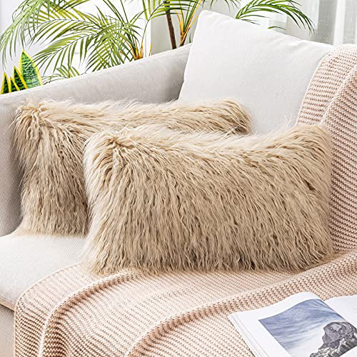 MIULEE Pack of 2 Faux Fur Throw Pillow Cover Fluffy Soft Decorative Square Pillow covers Plush Case Faux Fur Cushion Covers For Livingroom Sofa Bedroom Car 12 x 20 Inch 30 x 50 cm 12x20 White 