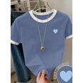 thumbnail image 1 of Camiseta Mujer Manga Corta Cuello Redondo Con Corazón Bordado Multicolor, 1 of 17