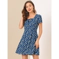 thumbnail image 2 of Vestido De Manga Corta Y Estampado Floral De Corazón De Estrella Por Encima de la rodilla Para Mujer Azul Floral XS, 2 of 6