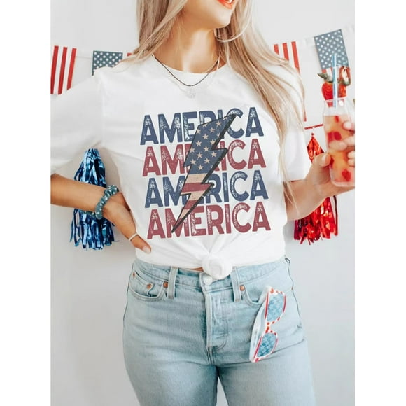 Playera Deportiva Manga Corta Mujer Dry-FitVintage-Inspired Patriotic Tee for Women - Casual Round Neck, Breathable Polyester, "AMERICA" Graphic with Flag Motif, Machine Washable, Perfect for Summer