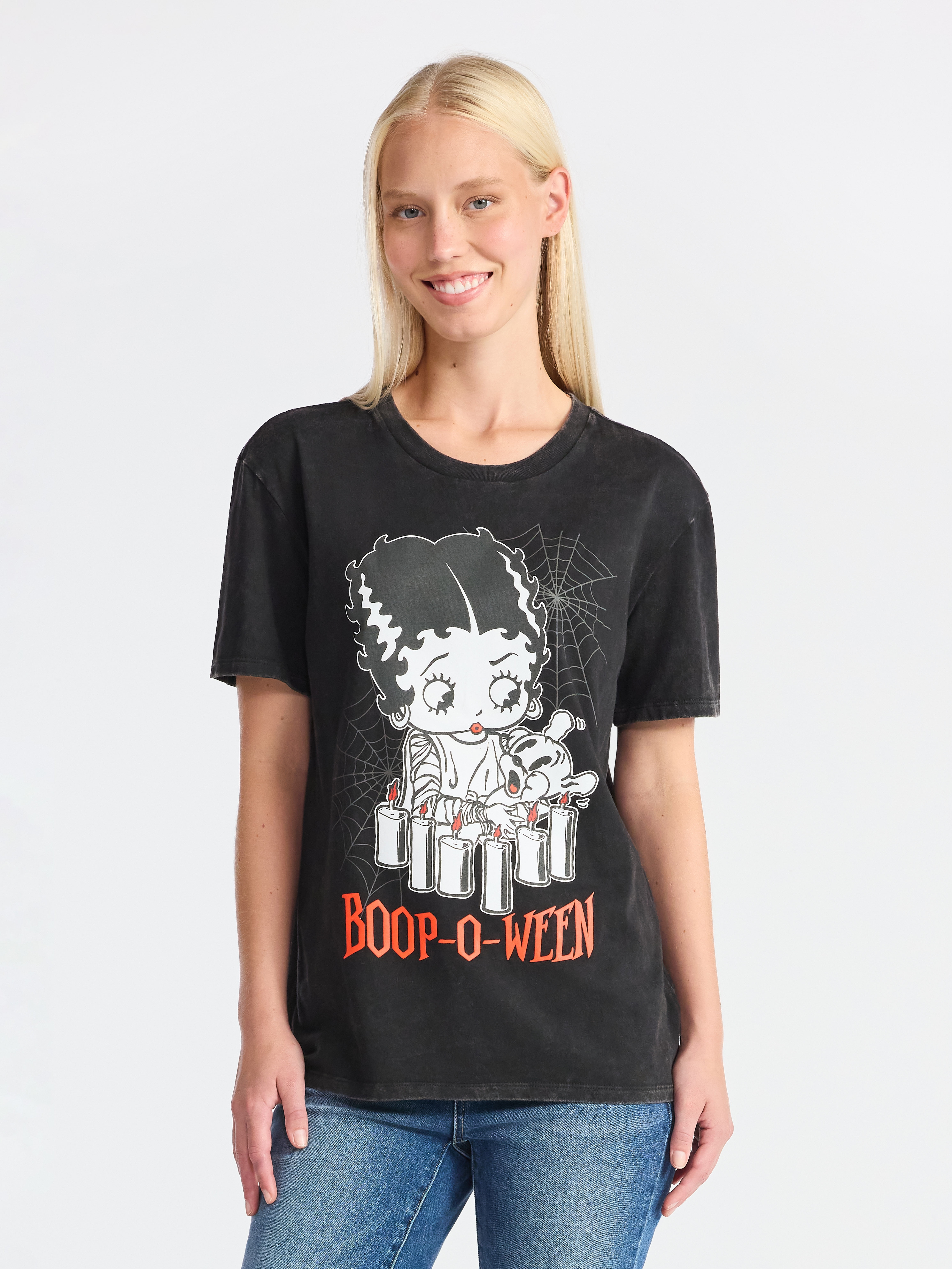 Betty Boop Women's Graphic Print Washed Tee with Short