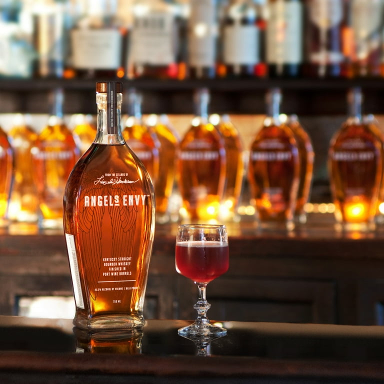 Angels ENVY ウイスキー 750ml 43% Angel's Envy Kentucky Straight Bourbon Whiskey, 750 mL Bottle, ABV