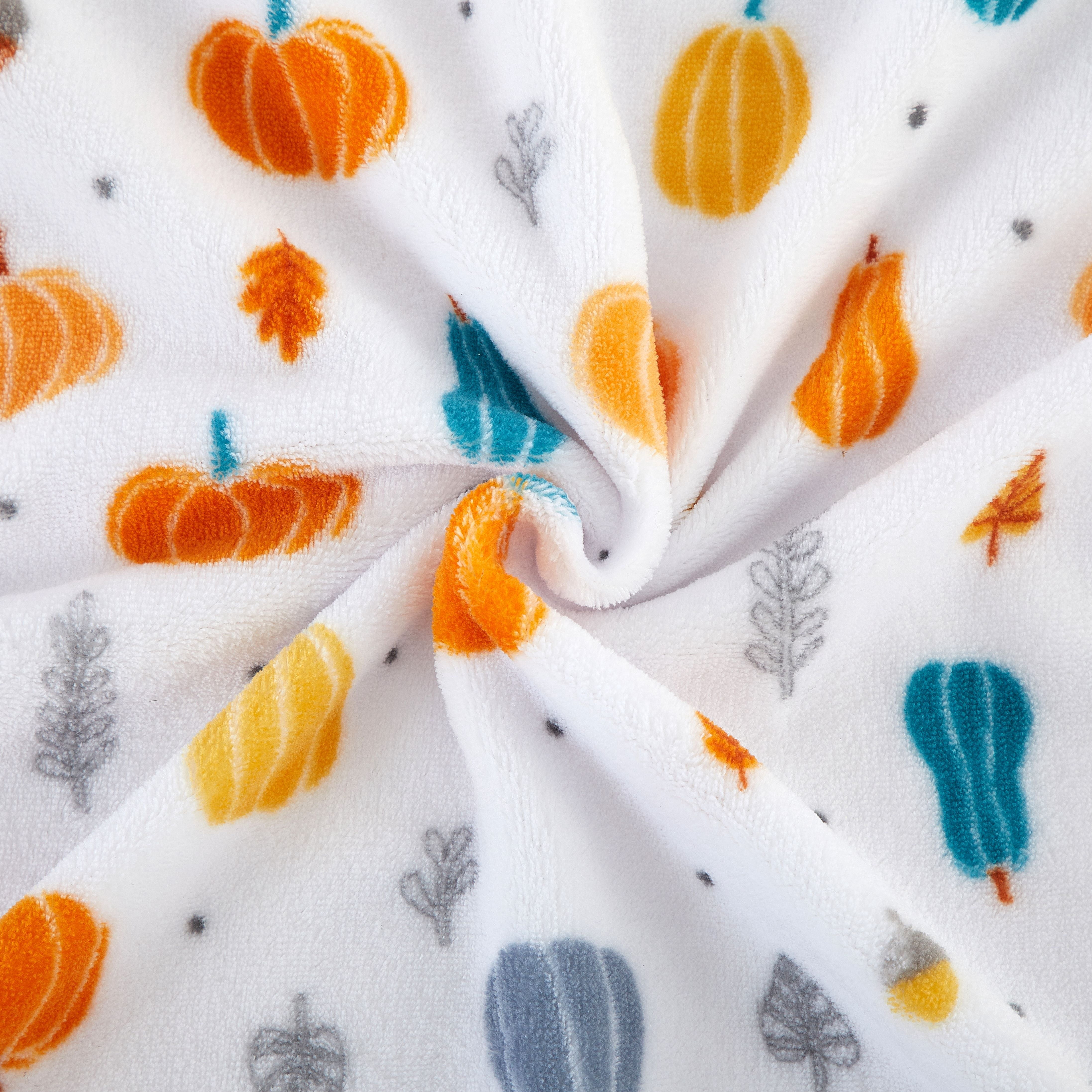 Parent's Choice 30" x 36" Pumpkin Baby Blanket, White