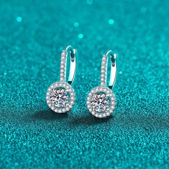 Natural Moissanite Women's 2.5Ct Round Cut Natural Moissanite Clip On Earrings in 14K White Gold Plated
