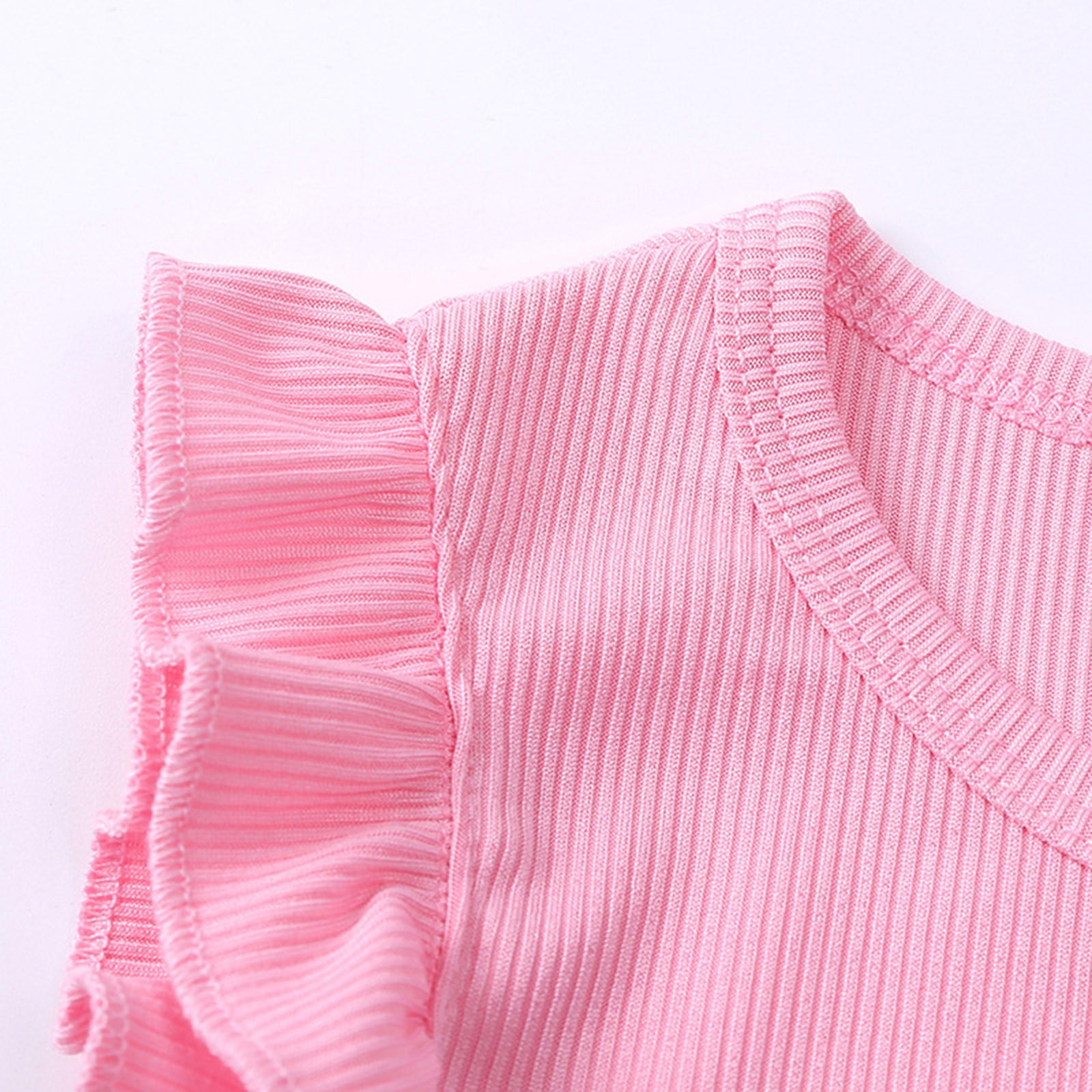 HCNTES Toddler Baby Girl Summer Outfit Heart - Shaped Graphic Short Sleeve Shirt T - Shirt Tops + Elastic - Waist Jean Shorts Set,3-4 Years Pink