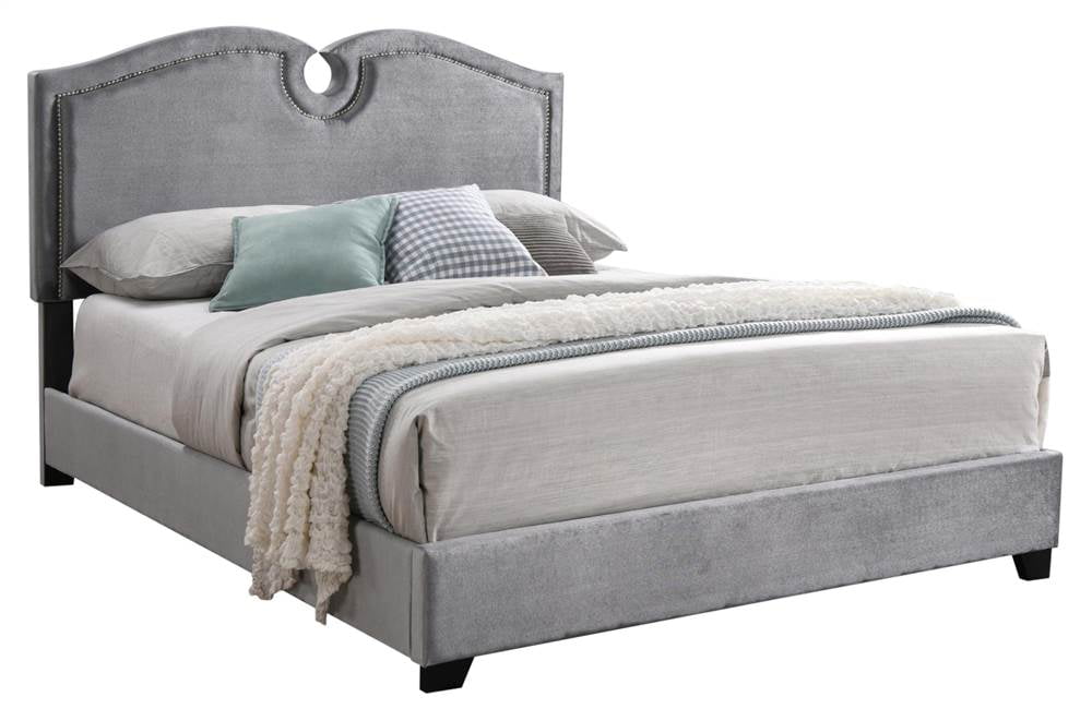 Bedroom Kimberly Nailhead Queen Bed, Silver