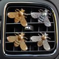 thumbnail image 3 of Clip de aromaterapia para decoración de salida de aire acondicionado de coche con forma de abeja y diamante perlado, 3 of 6