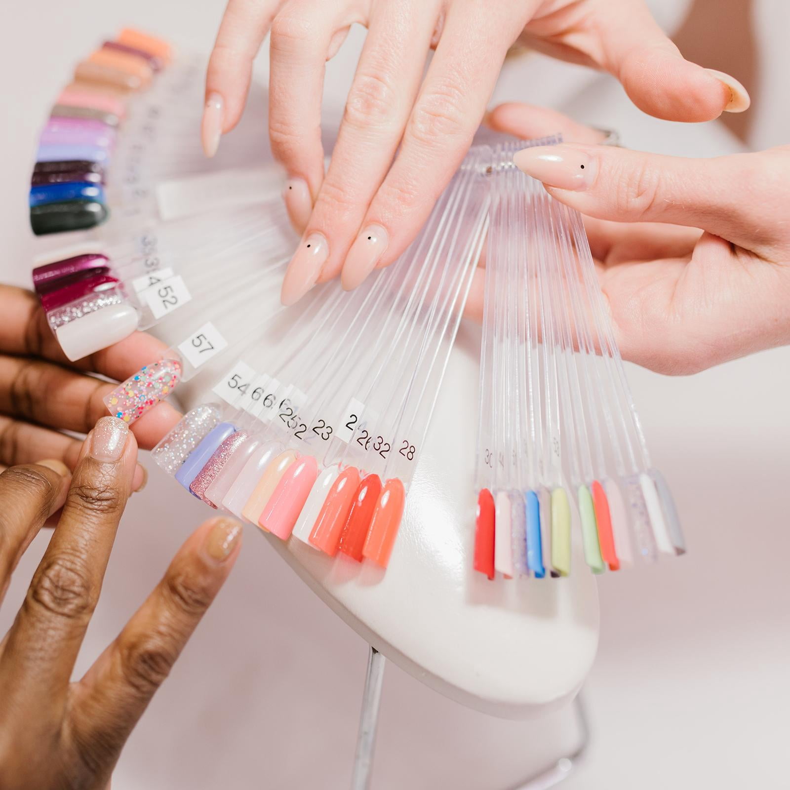 EHJRE 200pcs Nail Art Tips Practice Display Color Chart Stickers For Pro Nails Salon,Nail Polish Store,Home,Nail Practice,Nail Techs