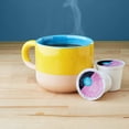 thumbnail image 2 of Marca Amazon - Cápsulas de café Happy Belly de tueste medio, estilo donut, compatibles con cafeteras Keurig 2.0 K-Cup, 100 unidades., 2 of 4